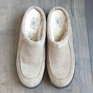 UGG SAND SUEDE CLOGS SHEARLING WOMANS 10